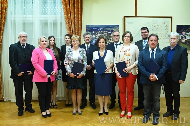 The Faculty of Medicine welcomed its excellent employees